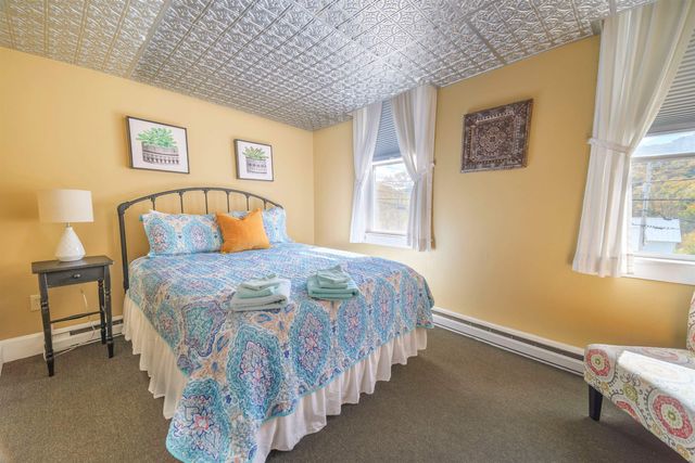 7077 Main Street, Readsboro, VT 05350