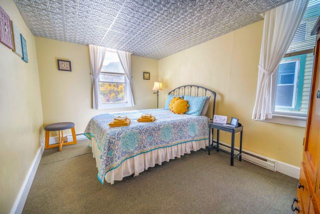 7077 Main Street, Readsboro, VT 05350