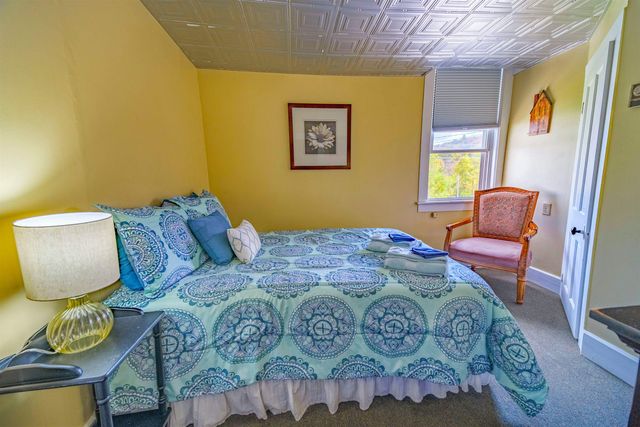 7077 Main Street, Readsboro, VT 05350