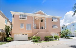 3954 HAMILTON CLUB CIRCLE 14, Sarasota, FL 34242
