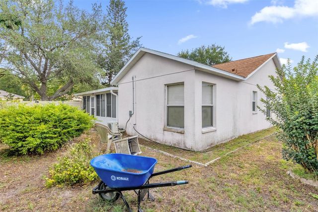 1237 FRANFORD DRIVE, Brandon, FL 33511