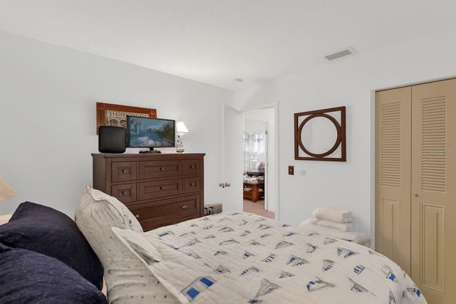 1237 FRANFORD DRIVE, Brandon, FL 33511