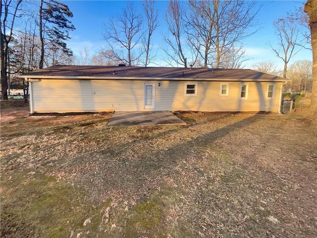 5855 W Amalfi Way, Douglasville, GA 30135