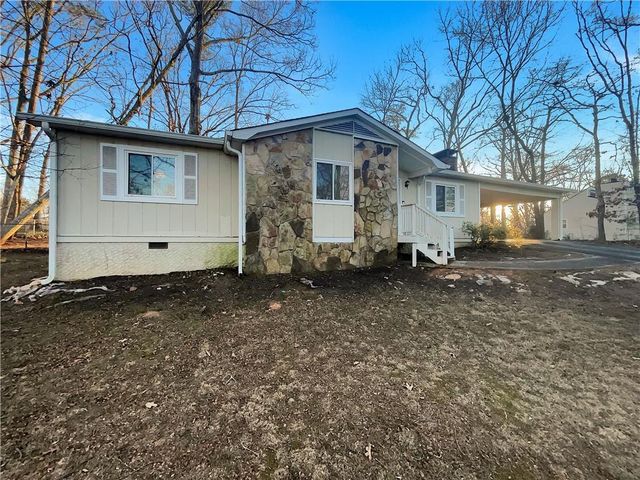 5855 W Amalfi Way, Douglasville, GA 30135