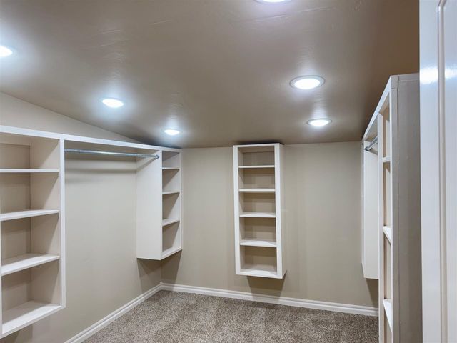 304 W Shields St, Fletcher, OK 73541