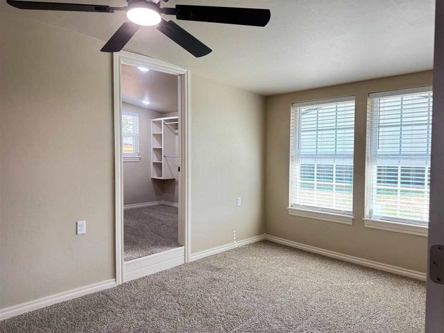 304 W Shields St, Fletcher, OK 73541