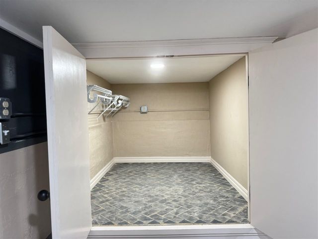 304 W Shields St, Fletcher, OK 73541