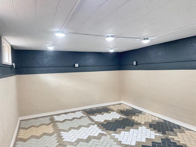 304 W Shields St, Fletcher, OK 73541