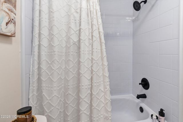 13 Saratoga Court, West Long Branch, NJ 07764