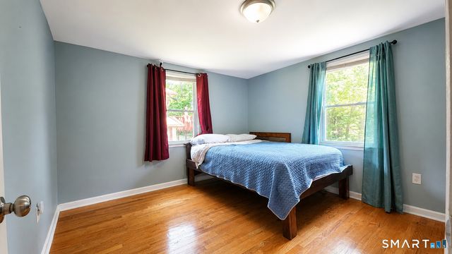 6 Sinclair Street, Windsor, CT 06095