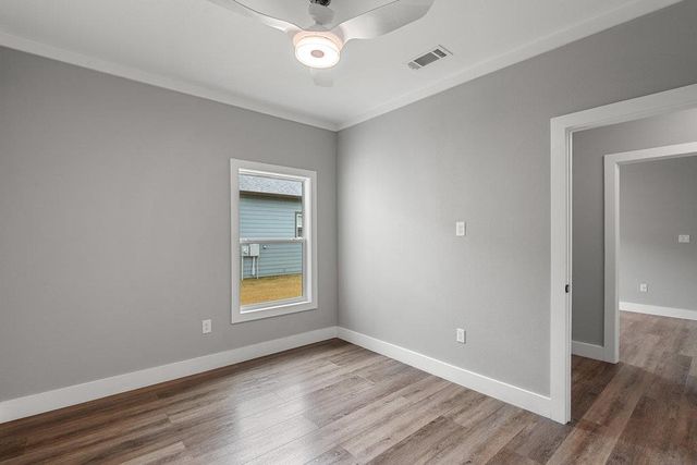 2029 Applewood DR, Lockhart, TX 78644