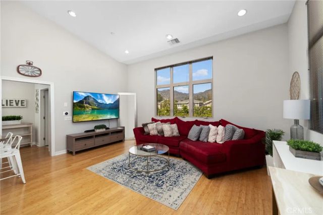 1406 S California D, Monrovia, CA 91016