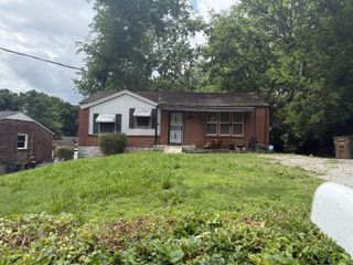 3205 Holland Ln, Nashville, TN 37218