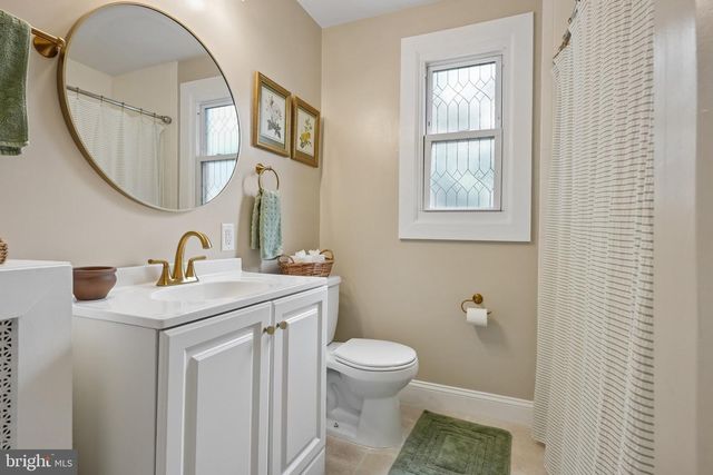2 CORNELL AVE, Somerdale, NJ 08083