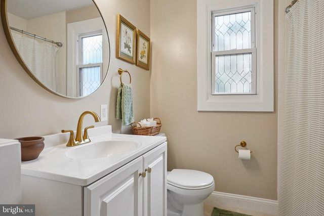 2 CORNELL AVE, Somerdale, NJ 08083