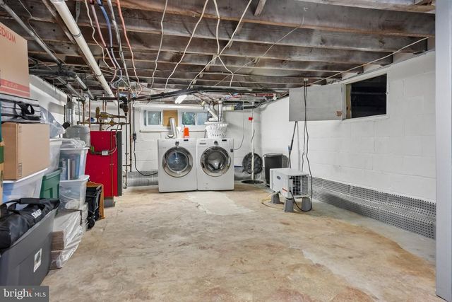 2 CORNELL AVE, Somerdale, NJ 08083