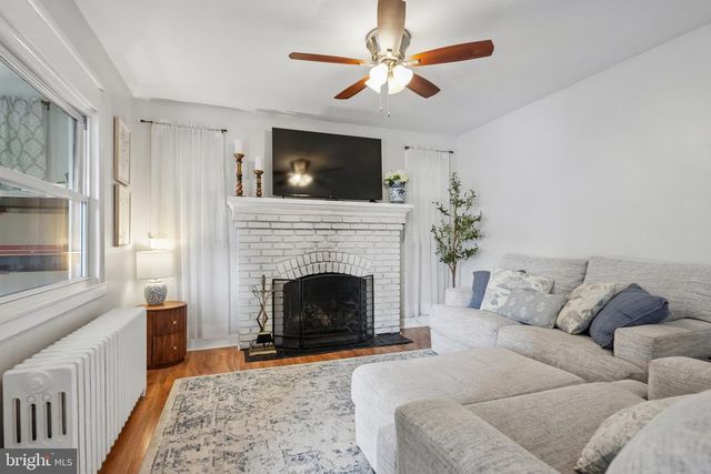 2 CORNELL AVE, Somerdale, NJ 08083