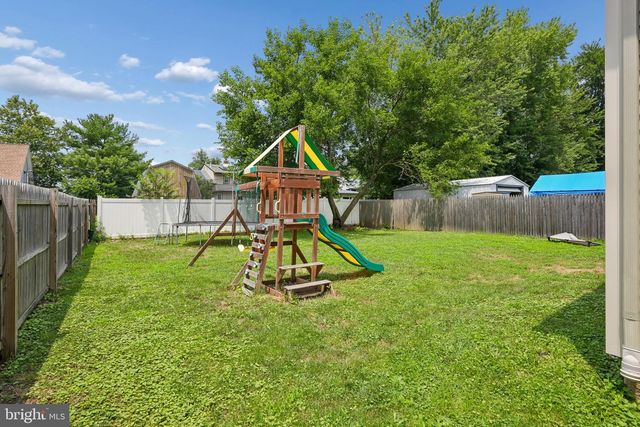 2 CORNELL AVE, Somerdale, NJ 08083