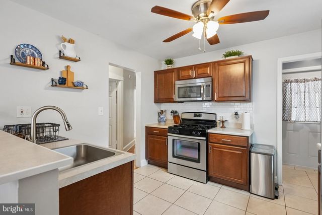 2 CORNELL AVE, Somerdale, NJ 08083