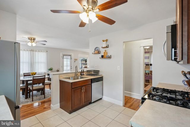 2 CORNELL AVE, Somerdale, NJ 08083
