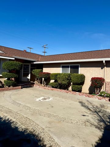 3313 Colonial Dr, Modesto, CA 95350