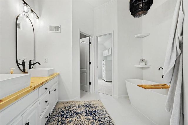 14059 W 147th Place, Olathe, KS 66062