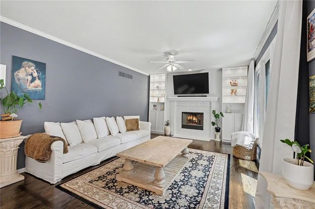 14059 W 147th Place, Olathe, KS 66062