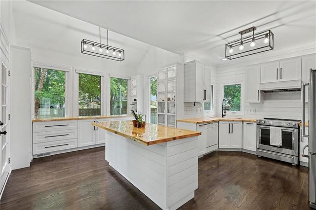 14059 W 147th Place, Olathe, KS 66062
