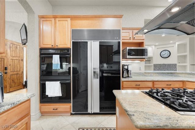 953 Pyrite Avenue, Henderson, NV 89011