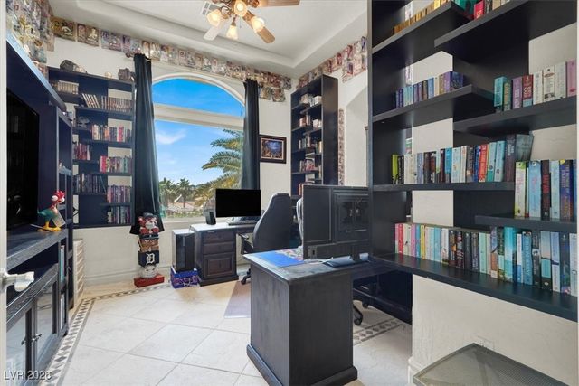 953 Pyrite Avenue, Henderson, NV 89011