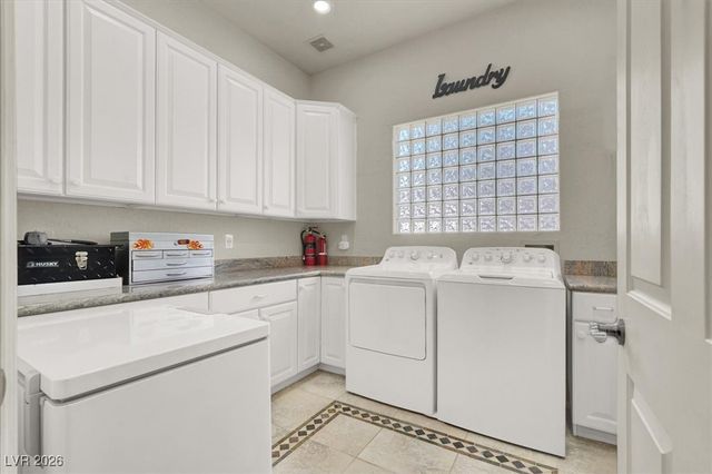 953 Pyrite Avenue, Henderson, NV 89011