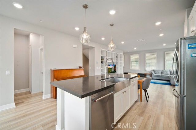 19101 Bluewave Court, Huntington Beach, CA 92648