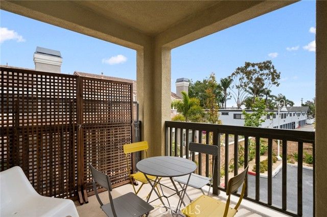 19101 Bluewave Court, Huntington Beach, CA 92648