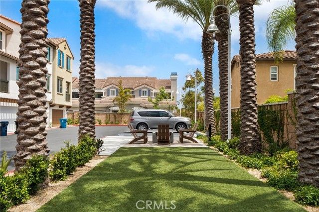 19101 Bluewave Court, Huntington Beach, CA 92648