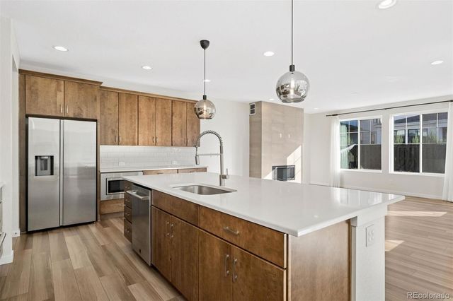 8960 Bellsong Circle, Littleton, CO 80125