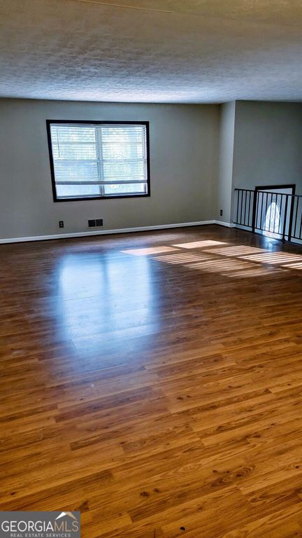 401 Pineburr Lane, Stone Mountain, GA 30087 — photo 5