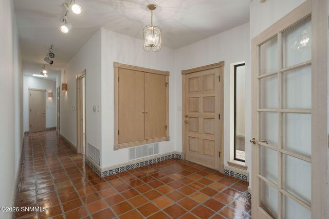 6712 Camino Blanco, Las Cruces, NM 88007