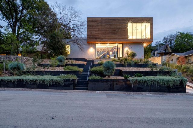 3005 S 4th ST 1, Austin, TX 78704