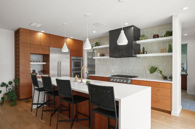 3005 S 4th ST 1, Austin, TX 78704