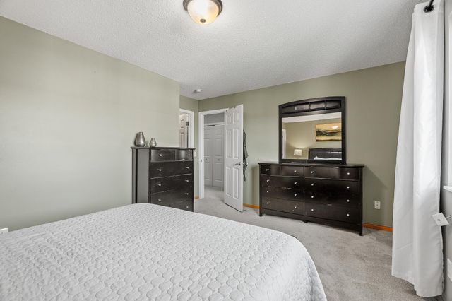 8195 Darcy Lane, Inver Grove Heights, MN 55076