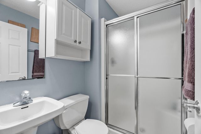 8195 Darcy Lane, Inver Grove Heights, MN 55076