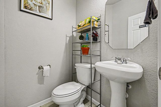 6523 Macroom Meadows Lane, Houston, TX 77048