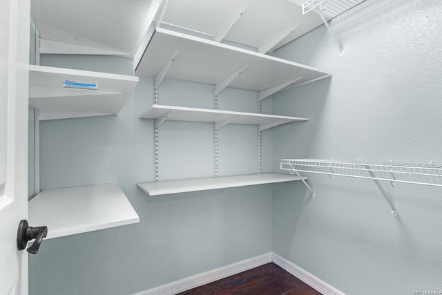 7831 Saddle Run, Selma, TX 78154