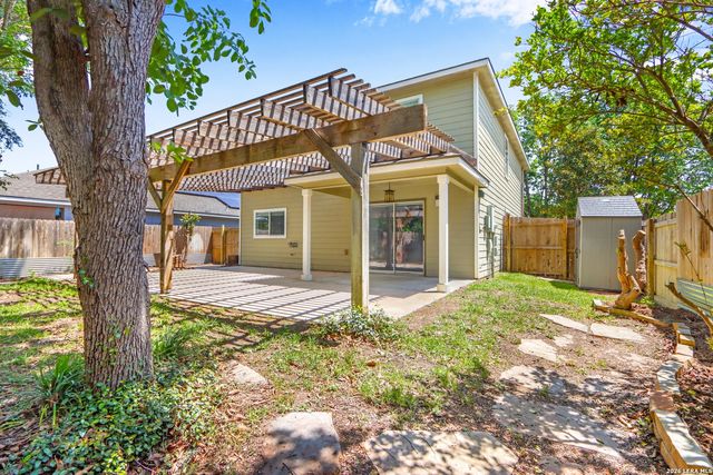 7831 Saddle Run, Selma, TX 78154