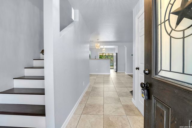 7831 Saddle Run, Selma, TX 78154