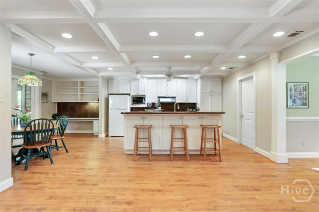 7 Mistletoe Court, Savannah, GA 31419