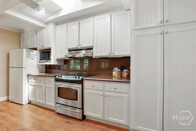 7 Mistletoe Court, Savannah, GA 31419