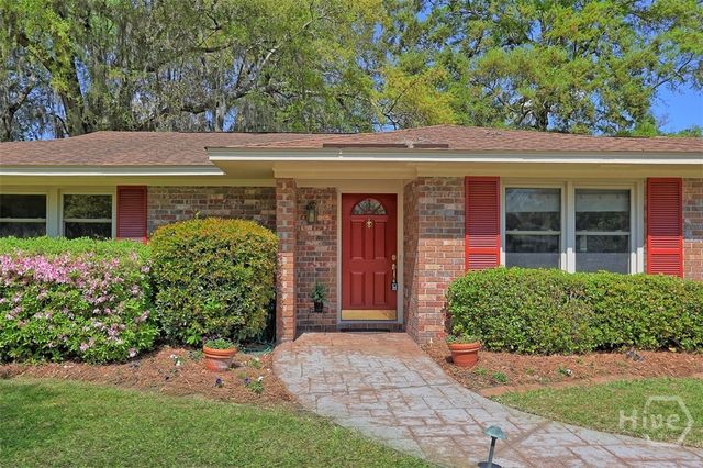 7 Mistletoe Court, Savannah, GA 31419