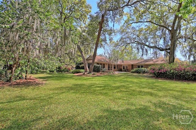 7 Mistletoe Court, Savannah, GA 31419