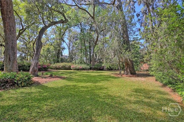 7 Mistletoe Court, Savannah, GA 31419